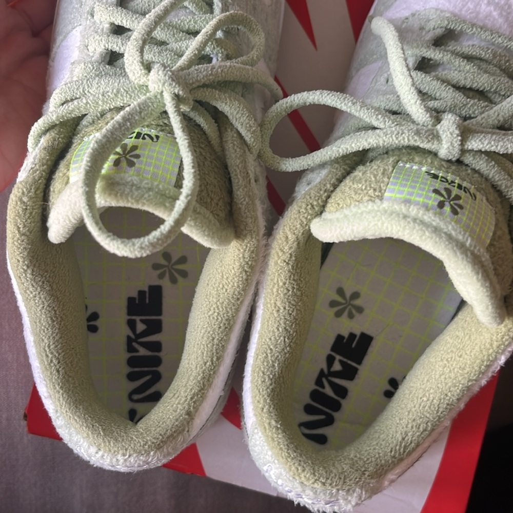 Nike Dunk Fleece Honeydew W Sz 8 - Picture 7 of 8